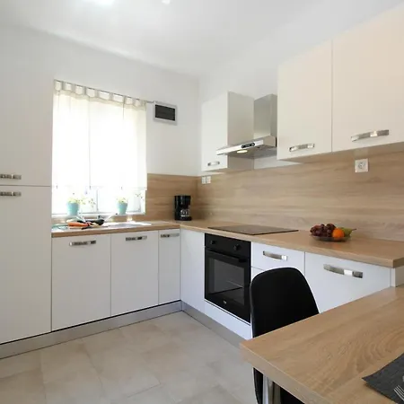 Padulj 1365 Apartmán