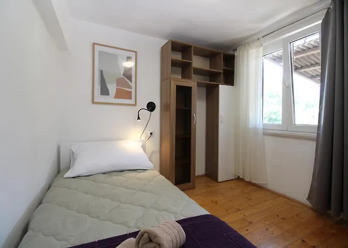 Apartmán Padulj 1365 Pula