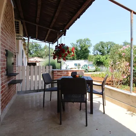 Padulj 1365 * 풀라