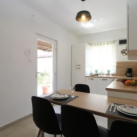 Apartmán Padulj 1365 *