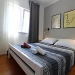 Padulj 1365 Πούλα