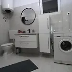 Padulj 1365 * Πούλα