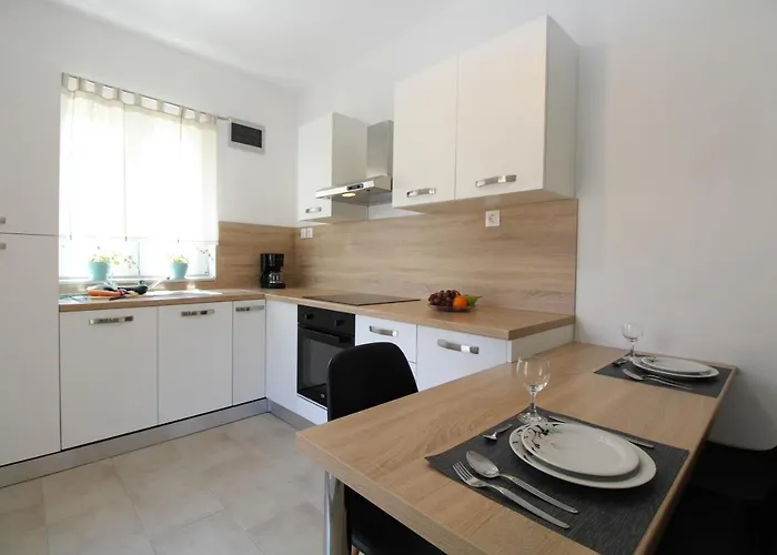 Padulj 1365 Apartment