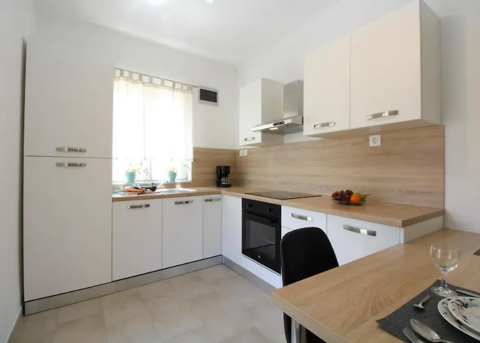 Padulj 1365 Apartment